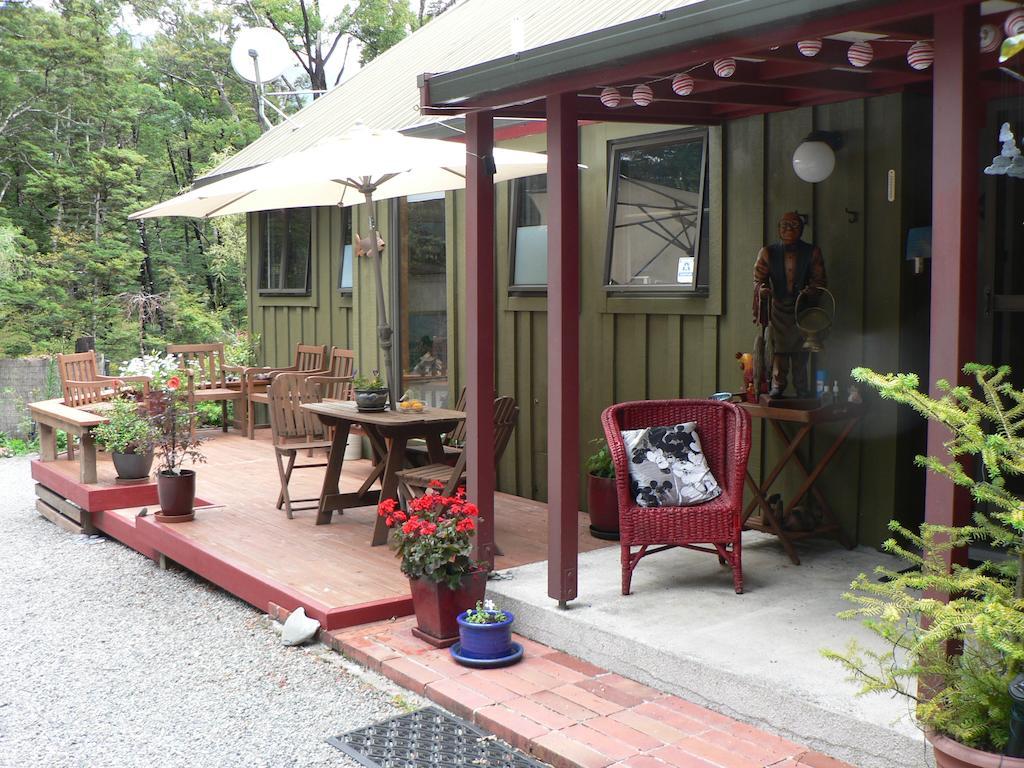 Avarest Bed & Breakfast Saint Arnaud Exterior photo