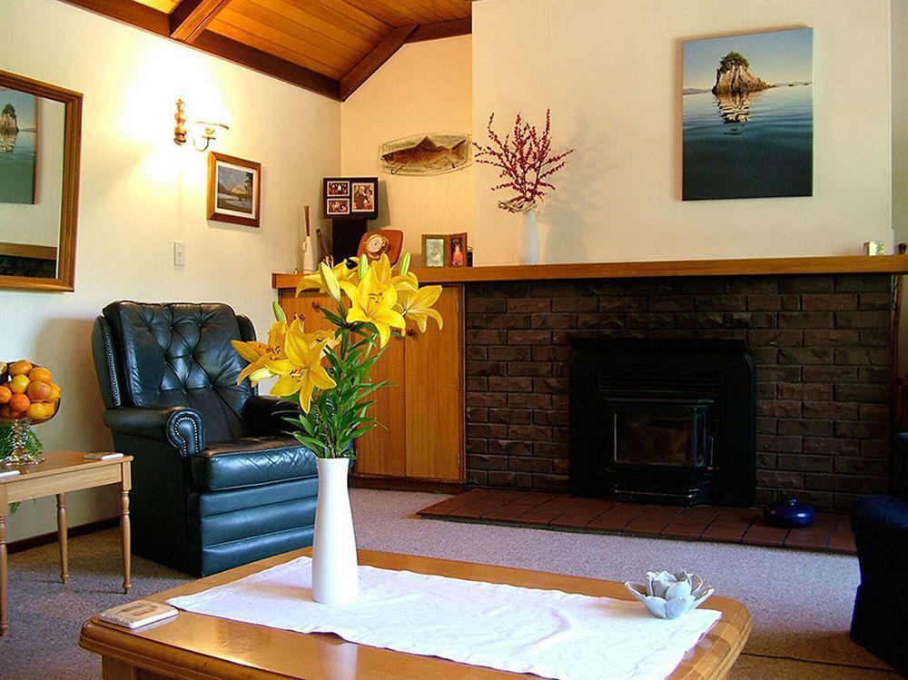 Avarest Bed & Breakfast Saint Arnaud Exterior photo