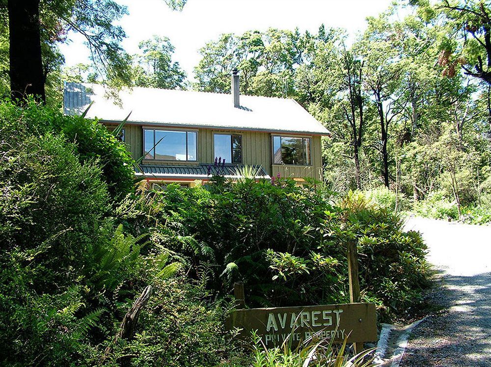 Avarest Bed & Breakfast Saint Arnaud Exterior photo