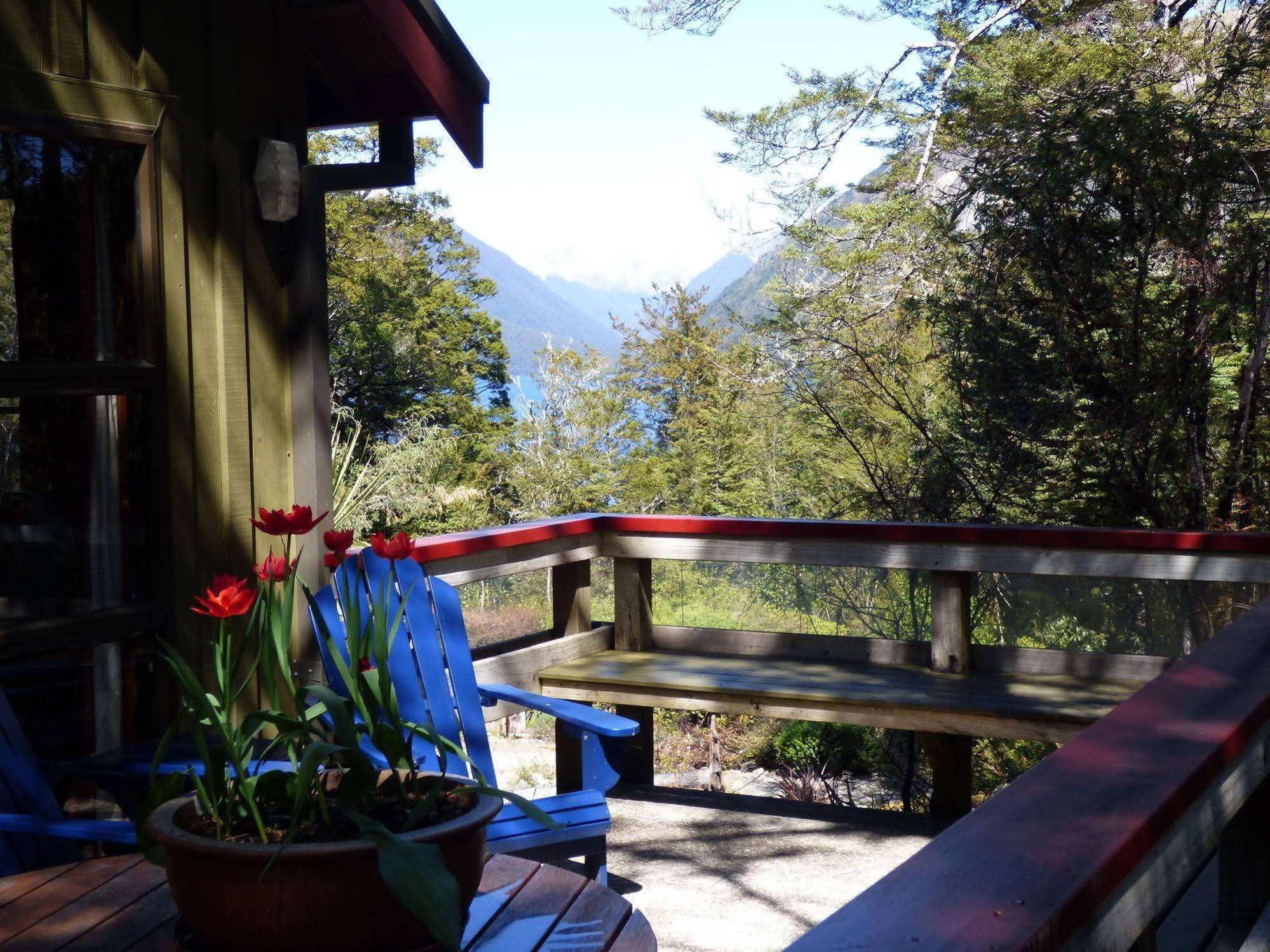 Avarest Bed & Breakfast Saint Arnaud Exterior photo
