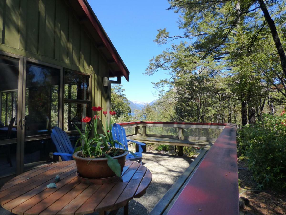 Avarest Bed & Breakfast Saint Arnaud Exterior photo